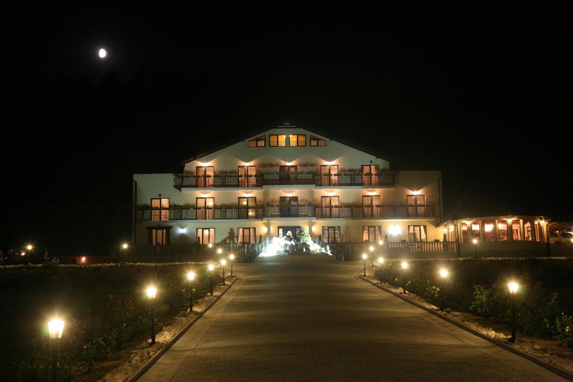 Casa Bata Hotel Exterior photo